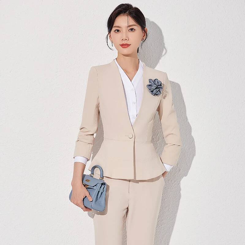 Women'S Formal Wear Pantsuits - Resmi Üniforma Stilleri Kadın İş Elbisesi