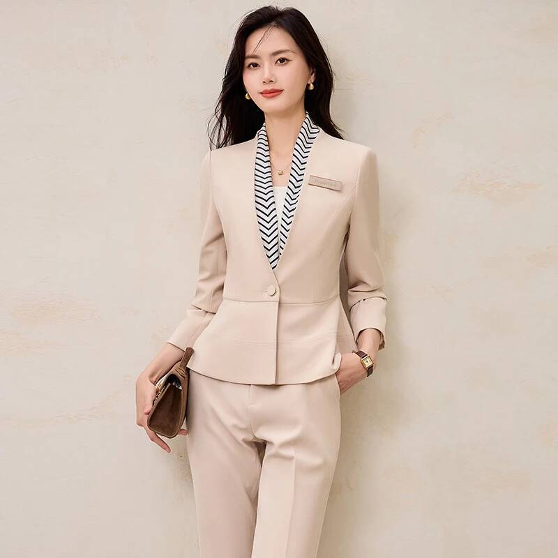 Resmi Üniforma Stilleri Kadın  - Women'S Formal Wear Pantsuits incelemesi ve fiyatı